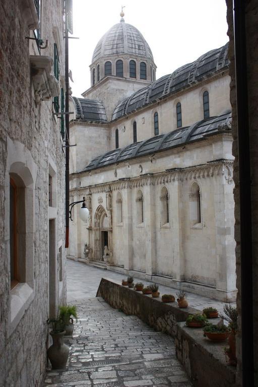 Old Town Apartment Sibenik Bilik gambar