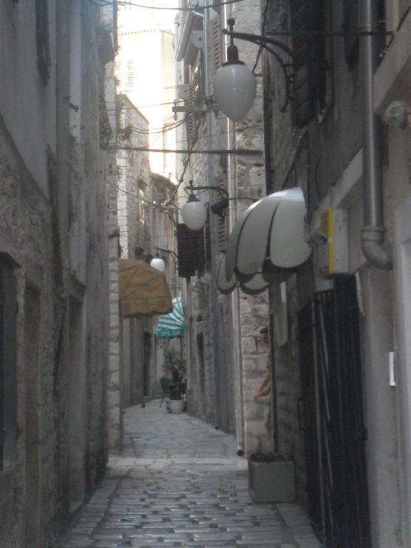 Old Town Apartment Sibenik Bilik gambar