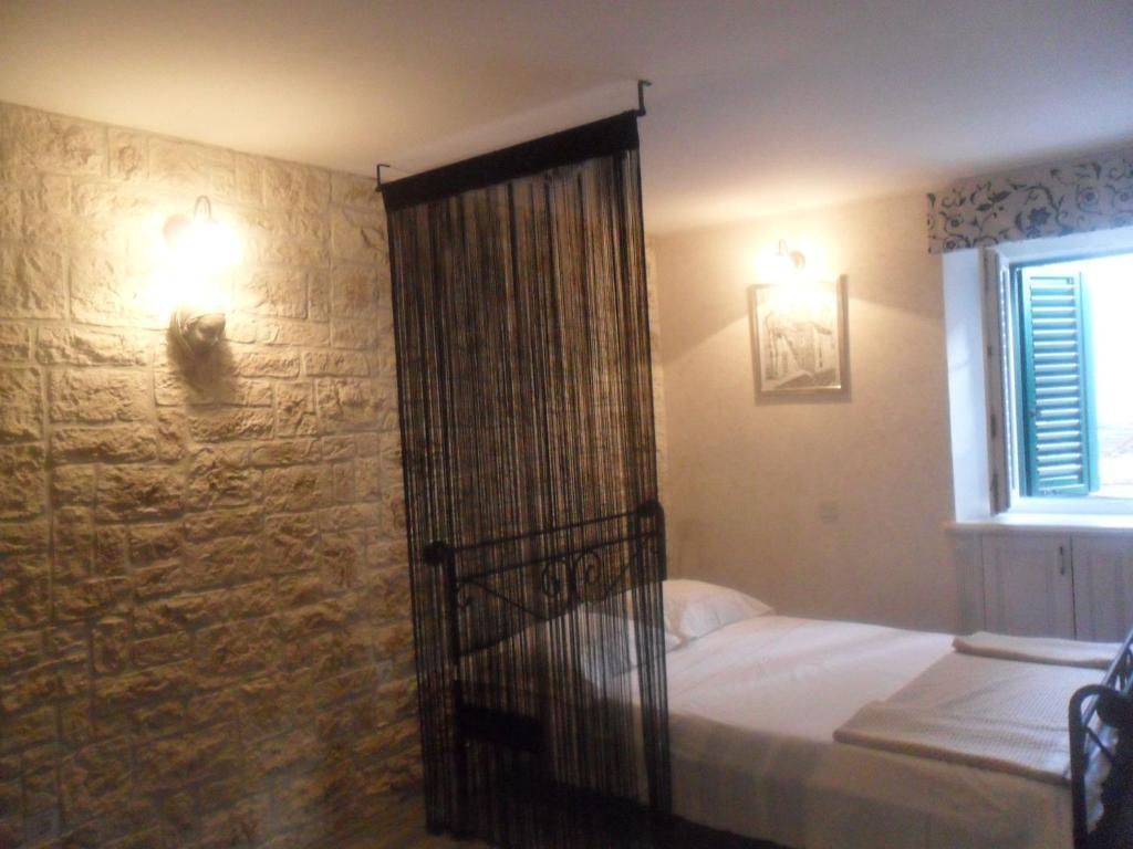 Old Town Apartment Sibenik Bilik gambar