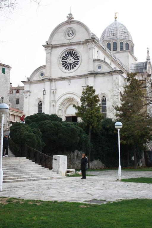 Old Town Apartment Sibenik Luaran gambar