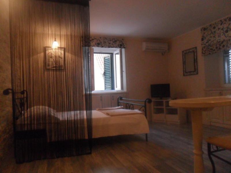 Old Town Apartment Sibenik Luaran gambar